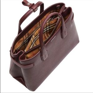 Burberry Medium Banner Tote in Mahogany Color